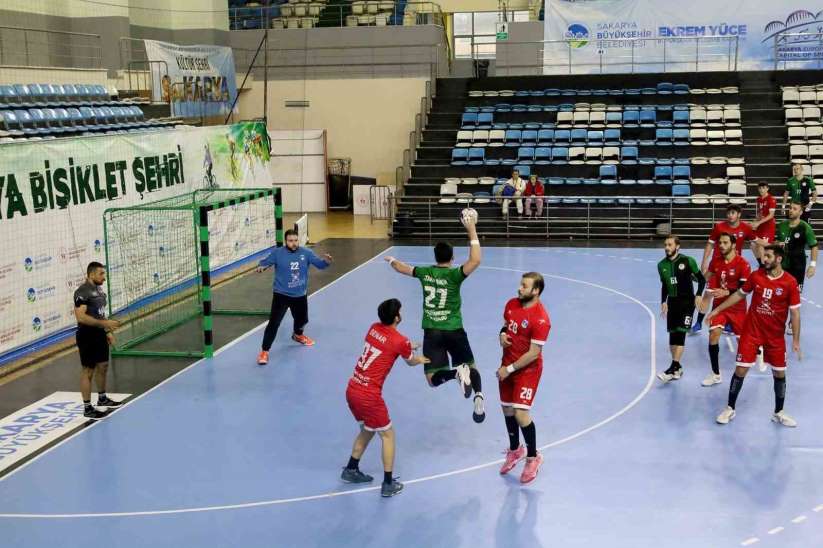 Büyükşehir evinde rüzgar gibi esti: 46-29 skorla 8 galibiyet - Sakarya haber